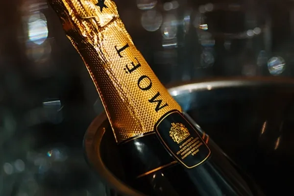 Moët & Chandon Brut champagne